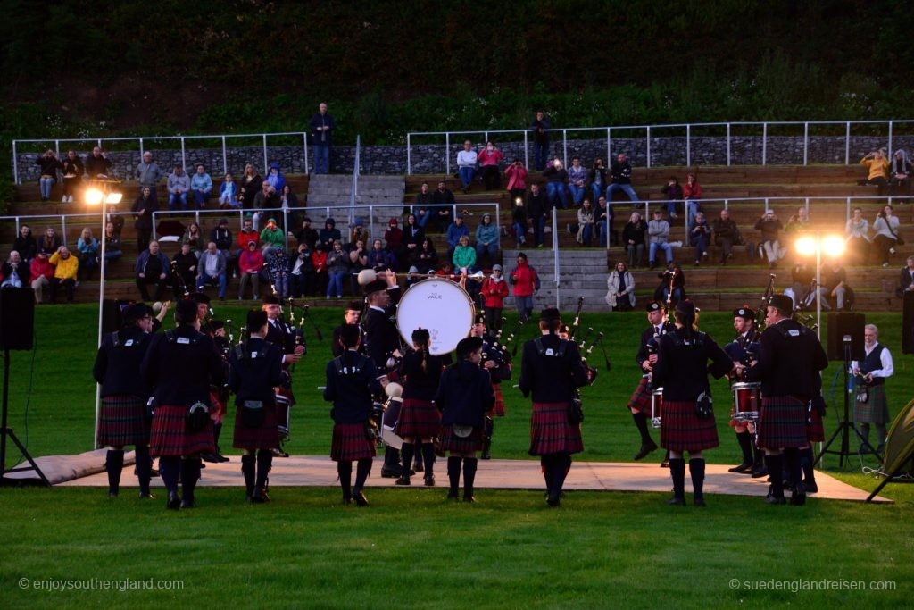 However, the crowds at the Highland Evening are limited.